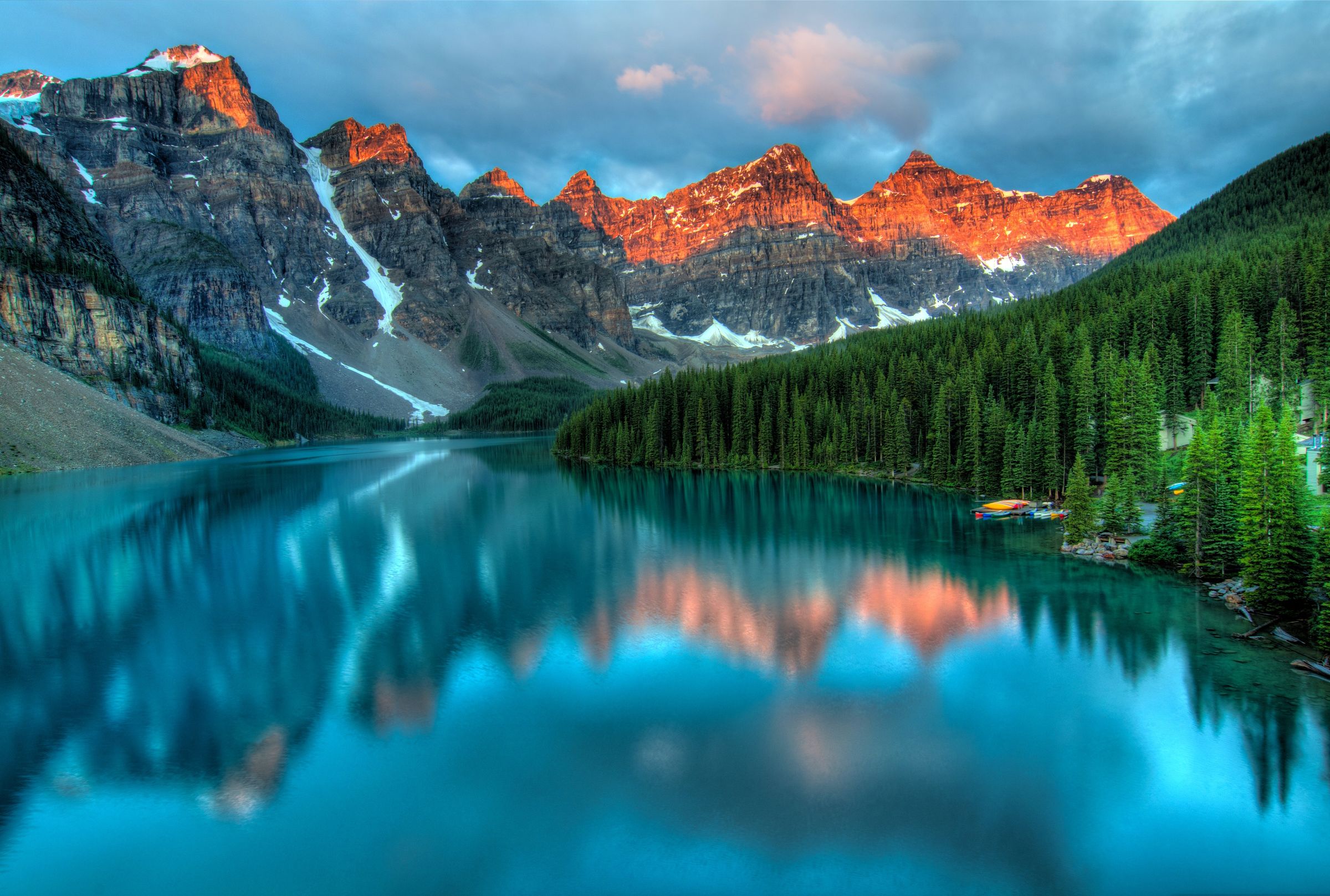 Glacial lake and mountain range in the Canadian Rockies