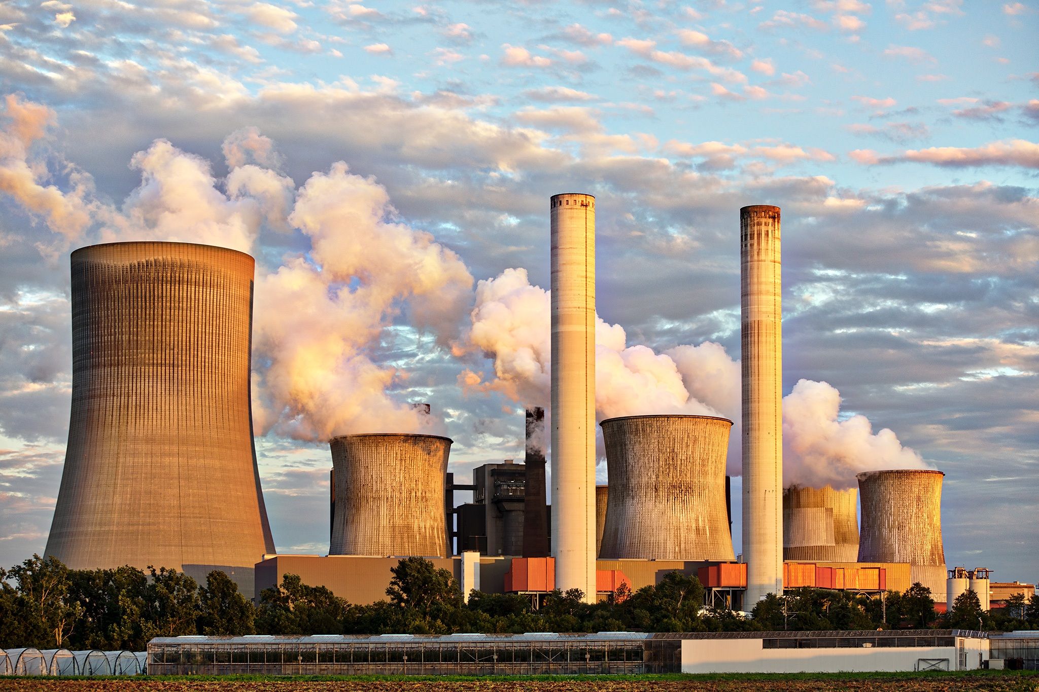 Industrial plant and cooling towers